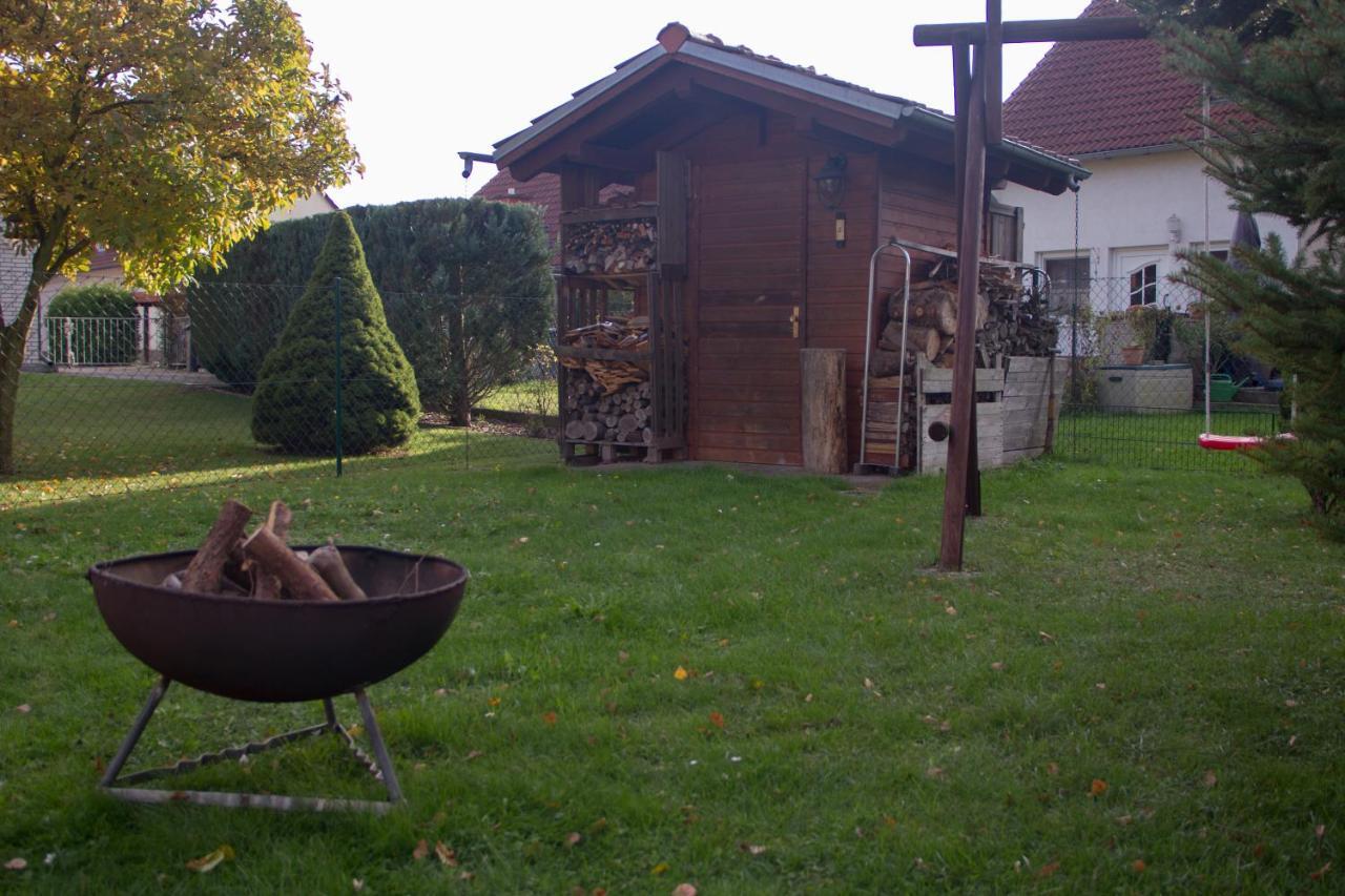 Ferienhaus Bogsi Müllrose Esterno foto